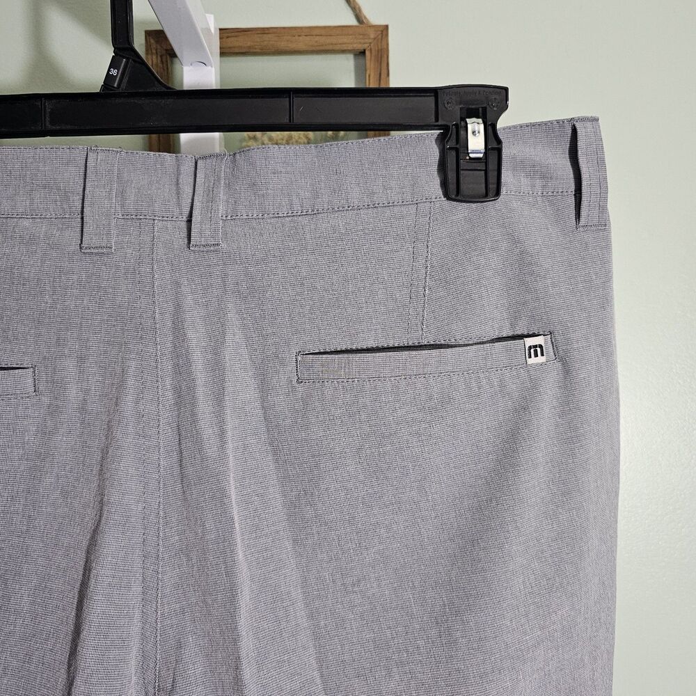 Travis Mathew Beck Golf Short 9"‎ Inseam Light Gray Mens 34 - Picture 5 of 6